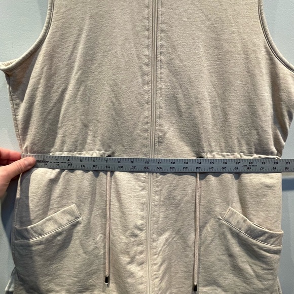 Amazing Chadwicks Women's XL Full Zip Fleece Vest •Cream • Excellent Condition - Picture 8 of 9